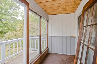 94 Chestnut St, Hatfield, MA 01038 - Photo 30