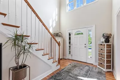 18 Blue Grass Circle, Taunton, MA 02780 - Photo 4