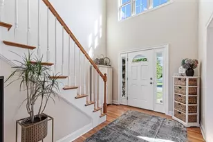 18 Blue Grass Cir, Taunton, MA 02780 - Photo 4