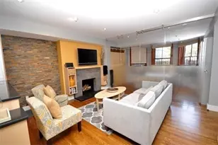 396 Beacon St, Boston, MA 02116 - Photo 1