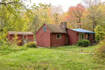 13 Walker Road, Wales, MA 01081 - Photo 8