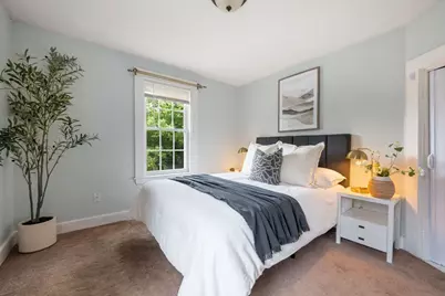 8 Pulaski St, Peabody, MA 01960 - Photo 14