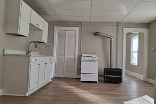 168 Lunenburg St, Fitchburg, MA 01420 - Photo 4