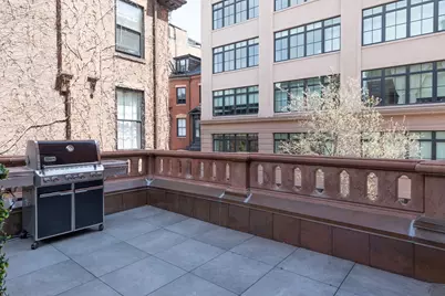 57 Hancock St, Boston, MA 02114 - Photo 18
