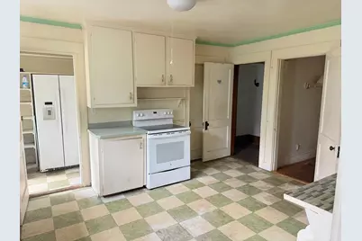 57 Benvenue Street, Wellesley, MA 02482 - Photo 4