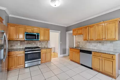 103 Walton St, Fitchburg, MA 01420 - Photo 6