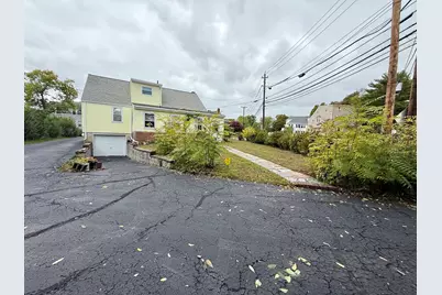 19 Brookdale Rd, Arlington, MA 02474 - Photo 6