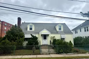 19 Brookdale Rd, Arlington, MA 02474 - Photo 1