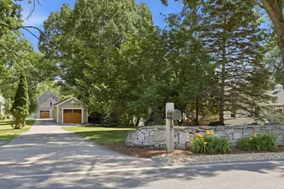 89 Dunstable, Westford, MA 01886 - Photo 28