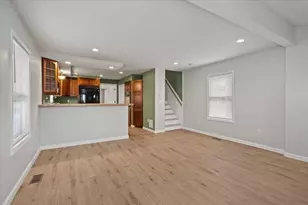 384 Bridle Path, Worcester, MA 01604 - Photo 10