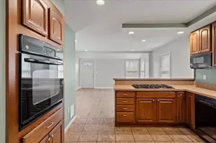 384 Bridle Path, Worcester, MA 01604 - Photo 14