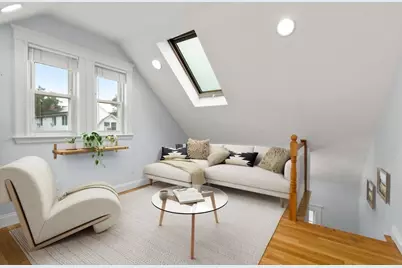 40 Murray Hill Rd. #3, Boston, MA 02131 - Photo 2