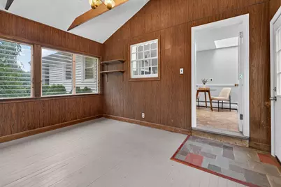25 Gray Ter, Bedford, MA 01730 - Photo 18