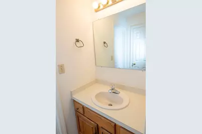 78 Laurelwood Dr #78, Hopedale, MA 01747 - Photo 14