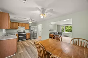 49 Benson St, Middleborough, MA 02346 - Photo 4