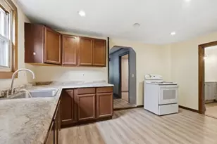 50 South St, Fitchburg, MA 01420 - Photo 8