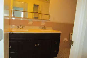 26 Chestnut St, Wakefield, MA 01880 - Photo 18