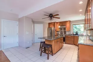 1527 Southampton Rd, Montgomery, MA 01085 - Photo 10
