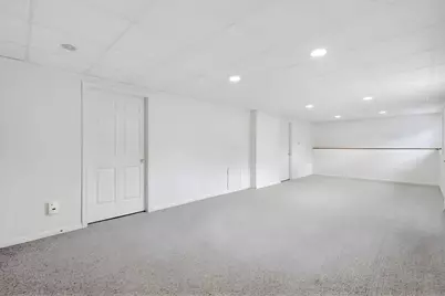 16 Matthew Dr, Easthampton, MA 01027 - Photo 26