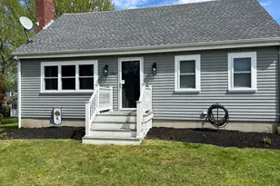 134 Genevieve Ln, Marshfield, MA 02050 - Photo 1