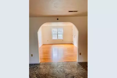 1 Hatfield St #5, Worcester, MA 01604 - Photo 6