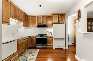 190 High St, Medford, MA 02155 - Photo 2