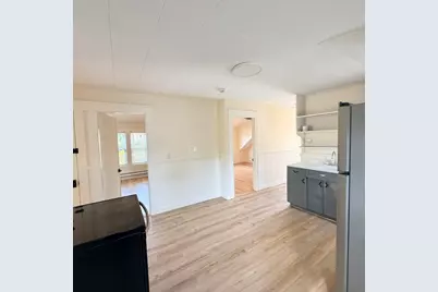 8 Elton St #2, Worcester, MA 01604 - Photo 12