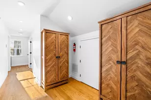 13 Howard Pl, Boston, MA 02125 - Photo 12