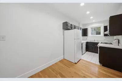 520 High St #13B, Medford, MA 02155 - Photo 16
