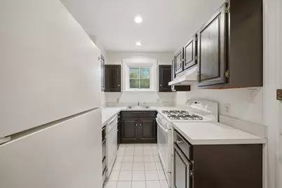 520 High St #13B, Medford, MA 02155 - Photo 18