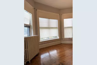 187 Brightman St #2W, Fall River, MA 02720 - Photo 2