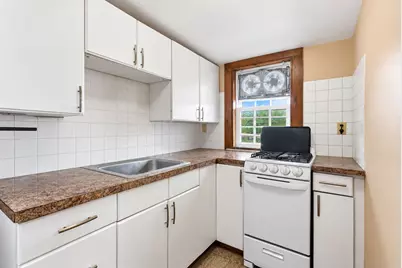 46 Manchester, Lawrence, MA 01841 - Photo 36
