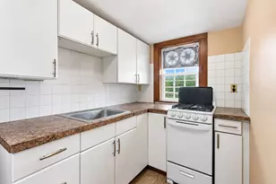 46 Manchester, Lawrence, MA 01841 - Photo 36
