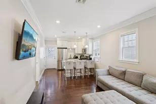 1048 Saratoga St, Boston, MA 02128 - Photo 6