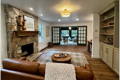 316 Walnut Plain Rd, Rochester, MA 02770 - Photo 8