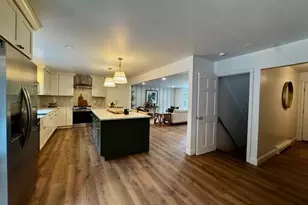 316 Walnut Plain Rd, Rochester, MA 02770 - Photo 12