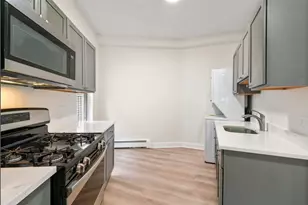 55 White St, Boston, MA 02128 - Photo 4