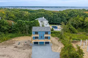 831 Sconticut Neck Rd, Fairhaven, MA 02719 - Photo 2