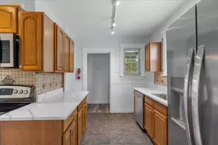 14 St Elmo Rd, Worcester, MA 01602 - Photo 16