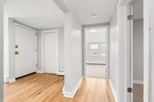 25 1/2 Porter St, Taunton, MA 02780 - Photo 8