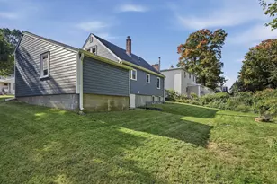 6 Maple St, Southborough, MA 01745 - Photo 32