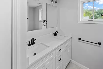 118 Old Groveland Rd, Haverhill, MA 01835 - Photo 22