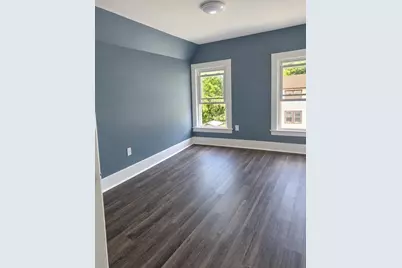 28-30 Nelson Ave, Springfield, MA 01109 - Photo 12