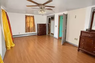 7 Upton St, Fitchburg, MA 01420 - Photo 10