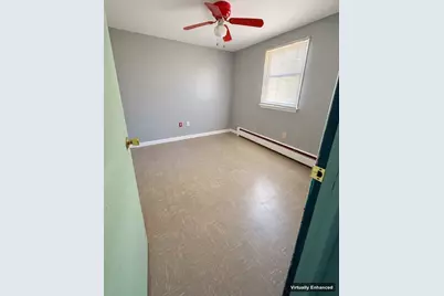 7 Upton St, Fitchburg, MA 01420 - Photo 8