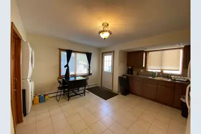 580 Main St #1, Medford, MA 02155 - Photo 4