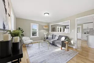 19 Cherry St, Agawam, MA 01030 - Photo 2