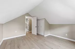 19 Cherry St, Agawam, MA 01030 - Photo 24