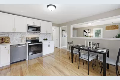 19 Cherry Street, Agawam, MA 01030 - Photo 4