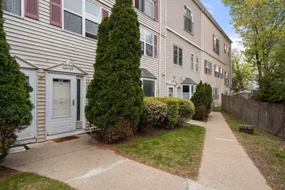 110 Coolidge Hill Rd #2, Watertown, MA 02472 - Photo 14